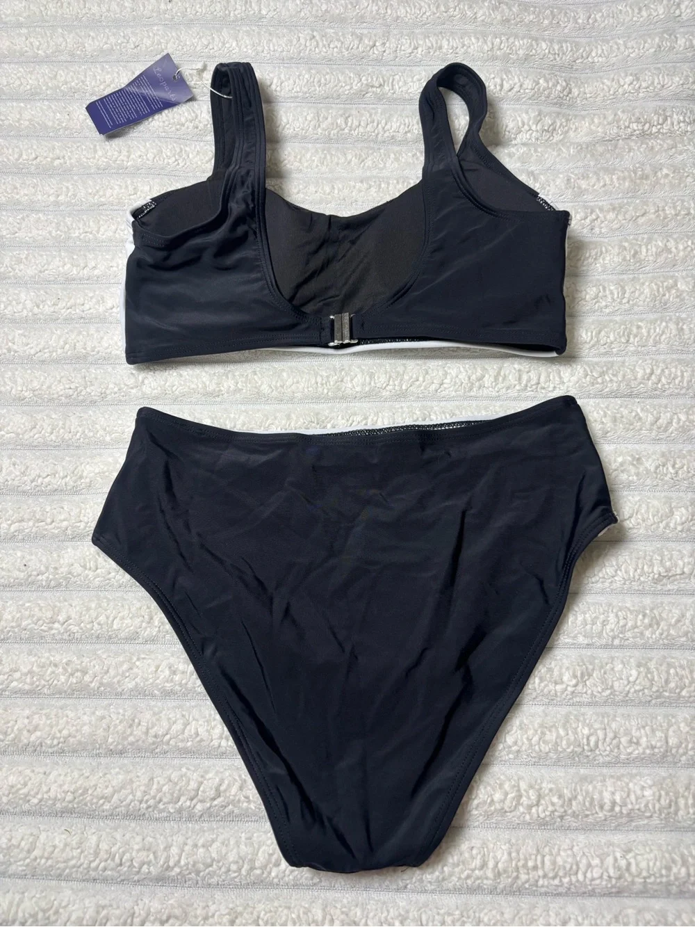 Black & White Colorblock Scoop Bikini Set - Women Swim
